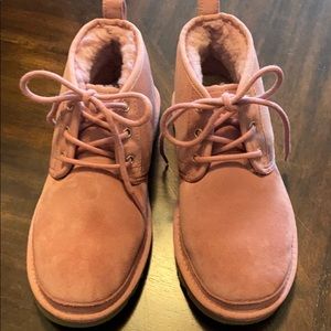 UGG Neumel boot